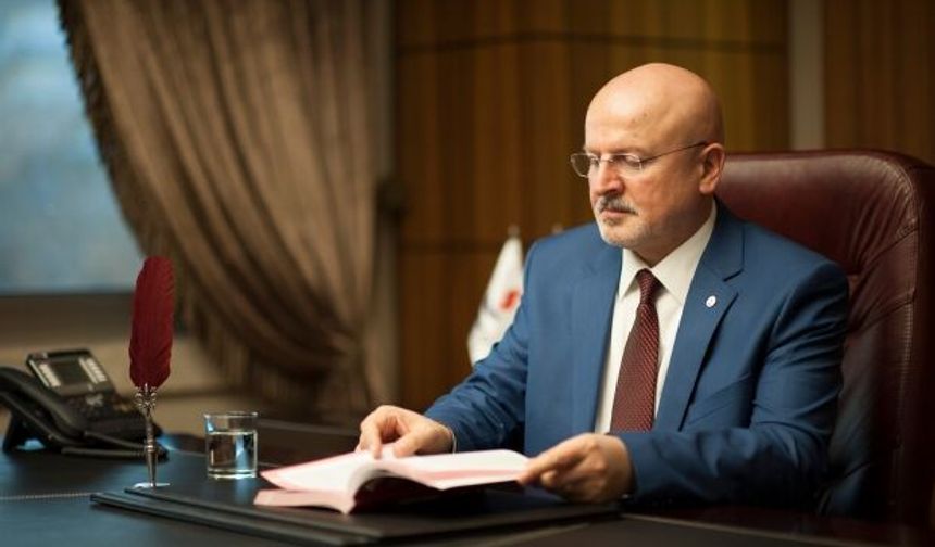 Yazar Ahmet Sınav Van’da okuyucularıyla bir araya geliyor!