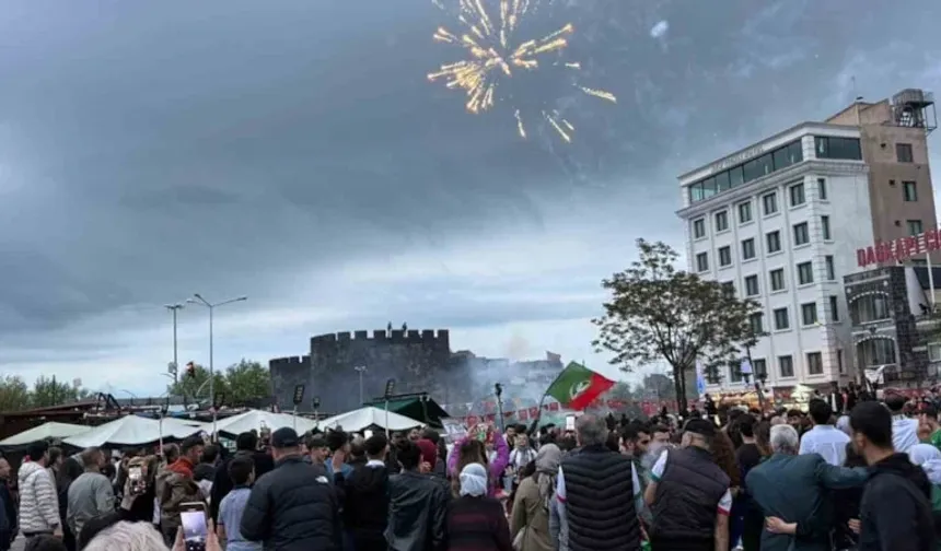 Diyarbakır’da şampiyonluk kutlamaları: 11 yaralı, 10 gözaltı