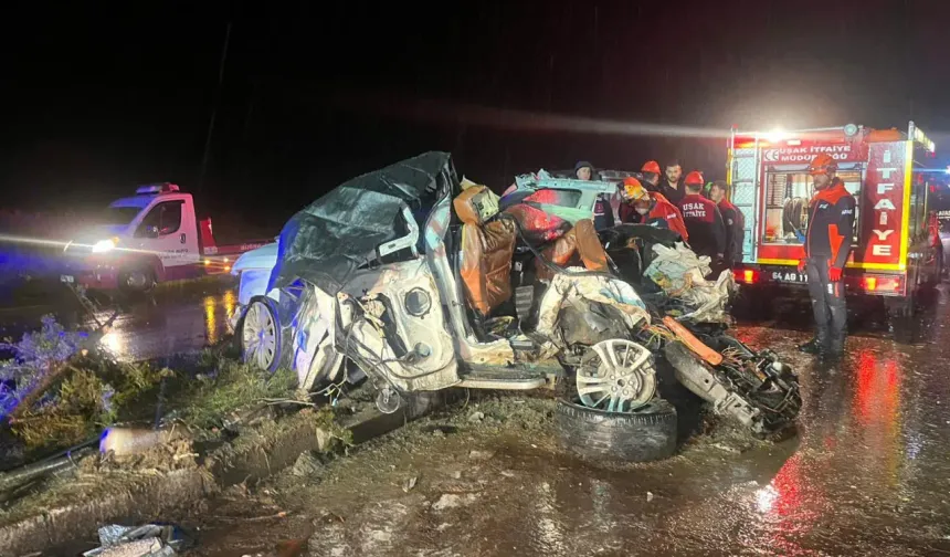 Katliam gibi zincirleme kaza! 7 araç birbirine girdi: 4 kişi öldü, 34 kişi yaralandı!