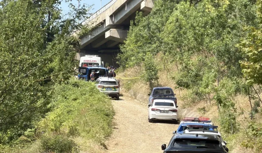 Sevilen doktordan acı haber: Köprü altında ölü bulundu!