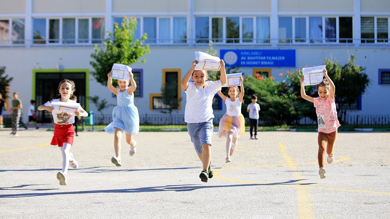 2026 okullar ne zaman kapanıyor? İşte MEB’in açıkladığı o tarih