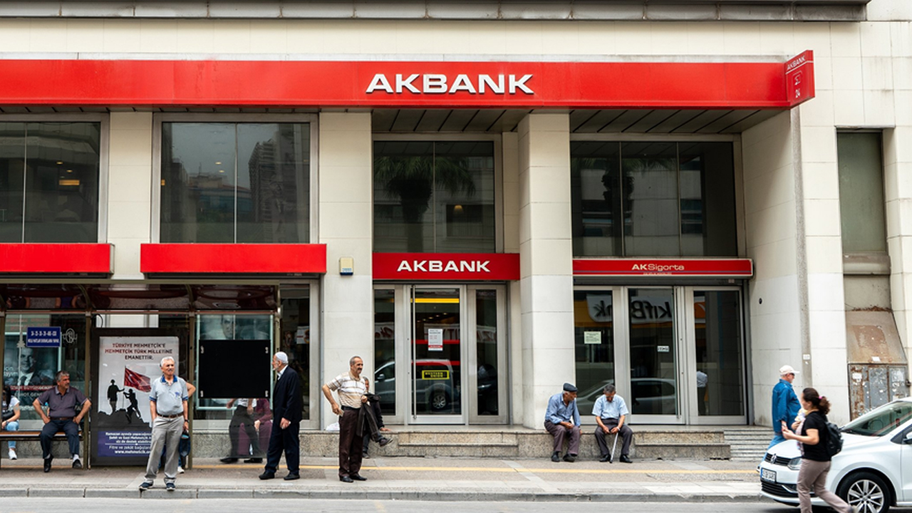 Akbank 1