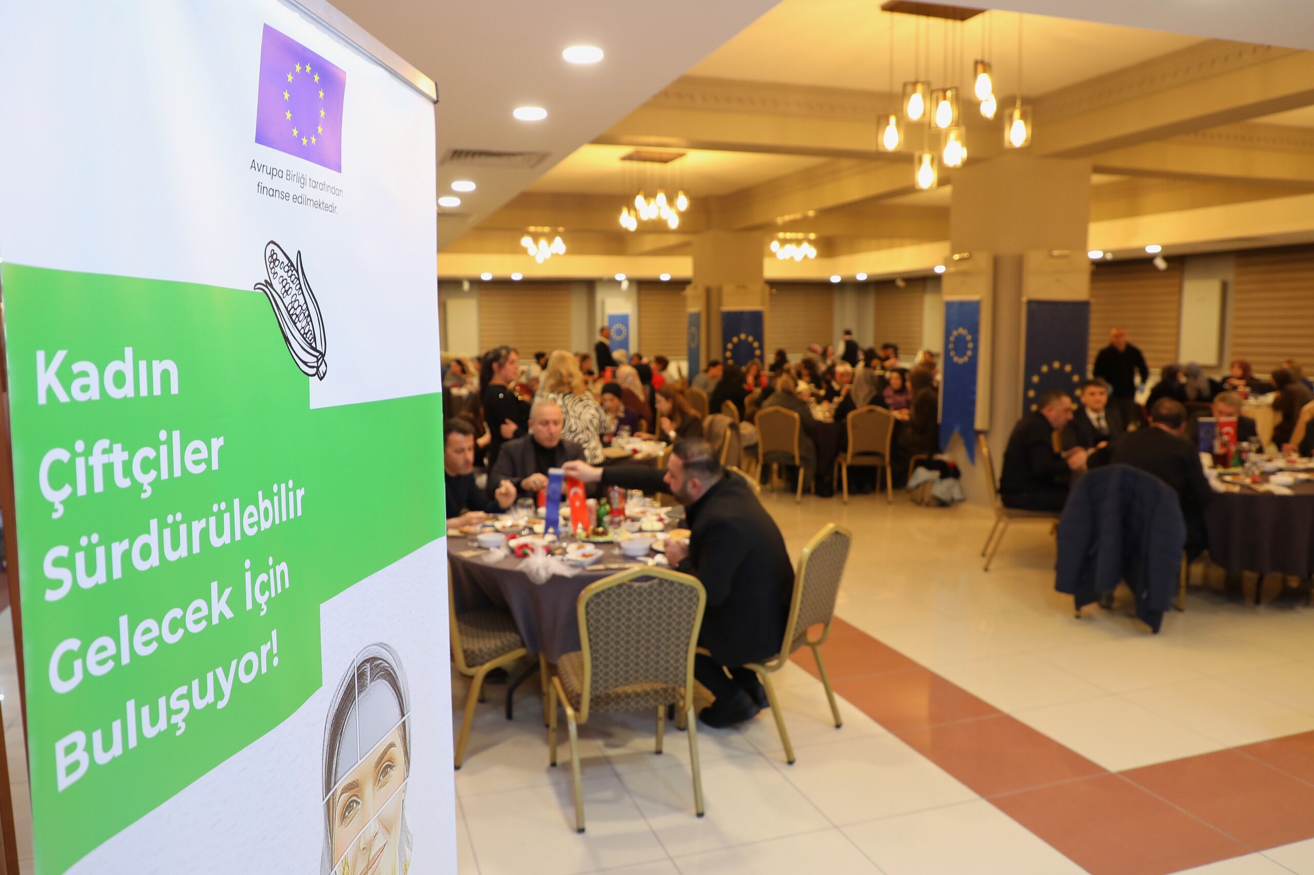 Van'da kadın çiftçiler sürdürülebilir gelecek için bir araya geldi!