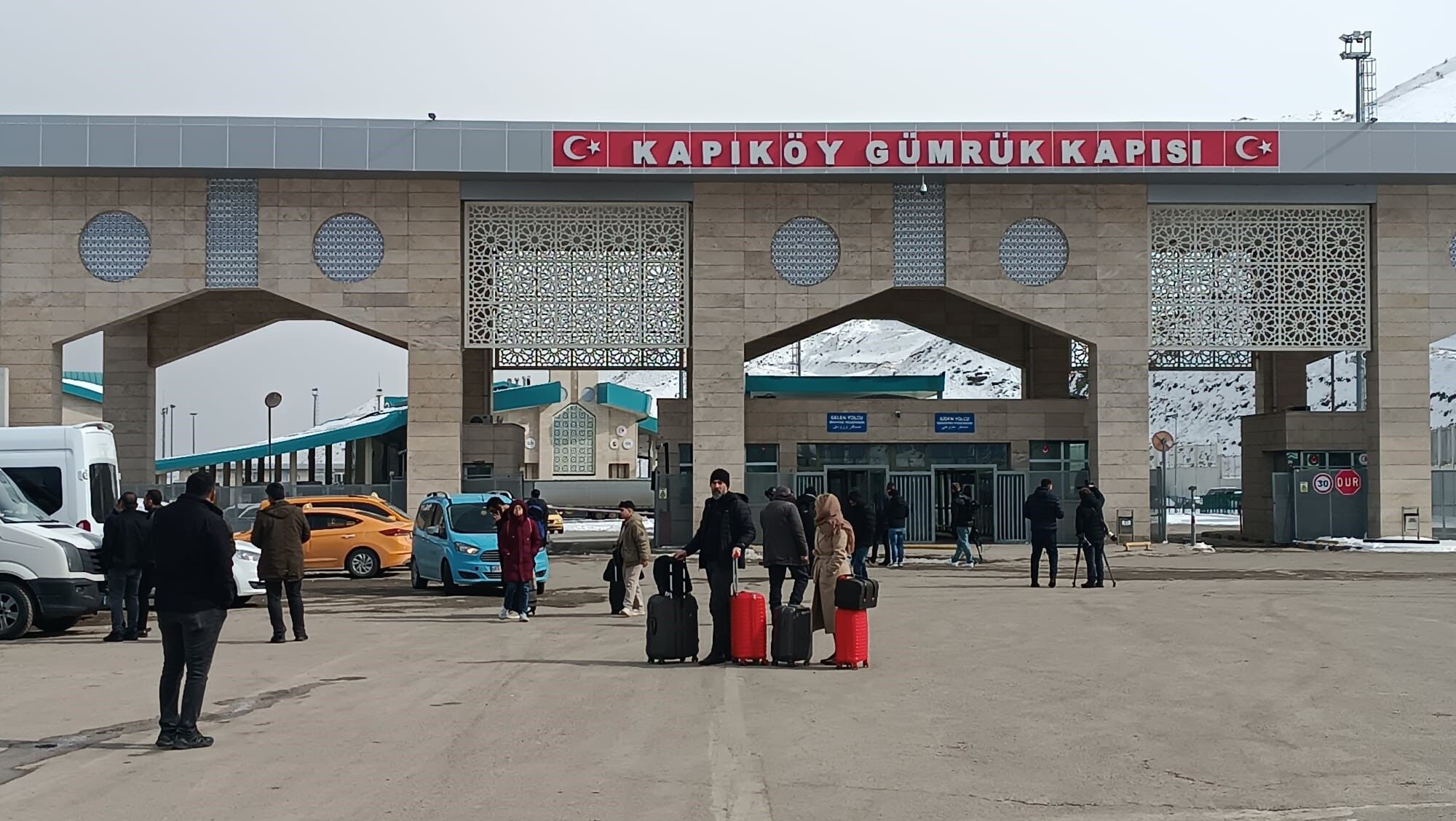 Savaş sonrası İranlılar Van’dan ülkelerine dönüyor!