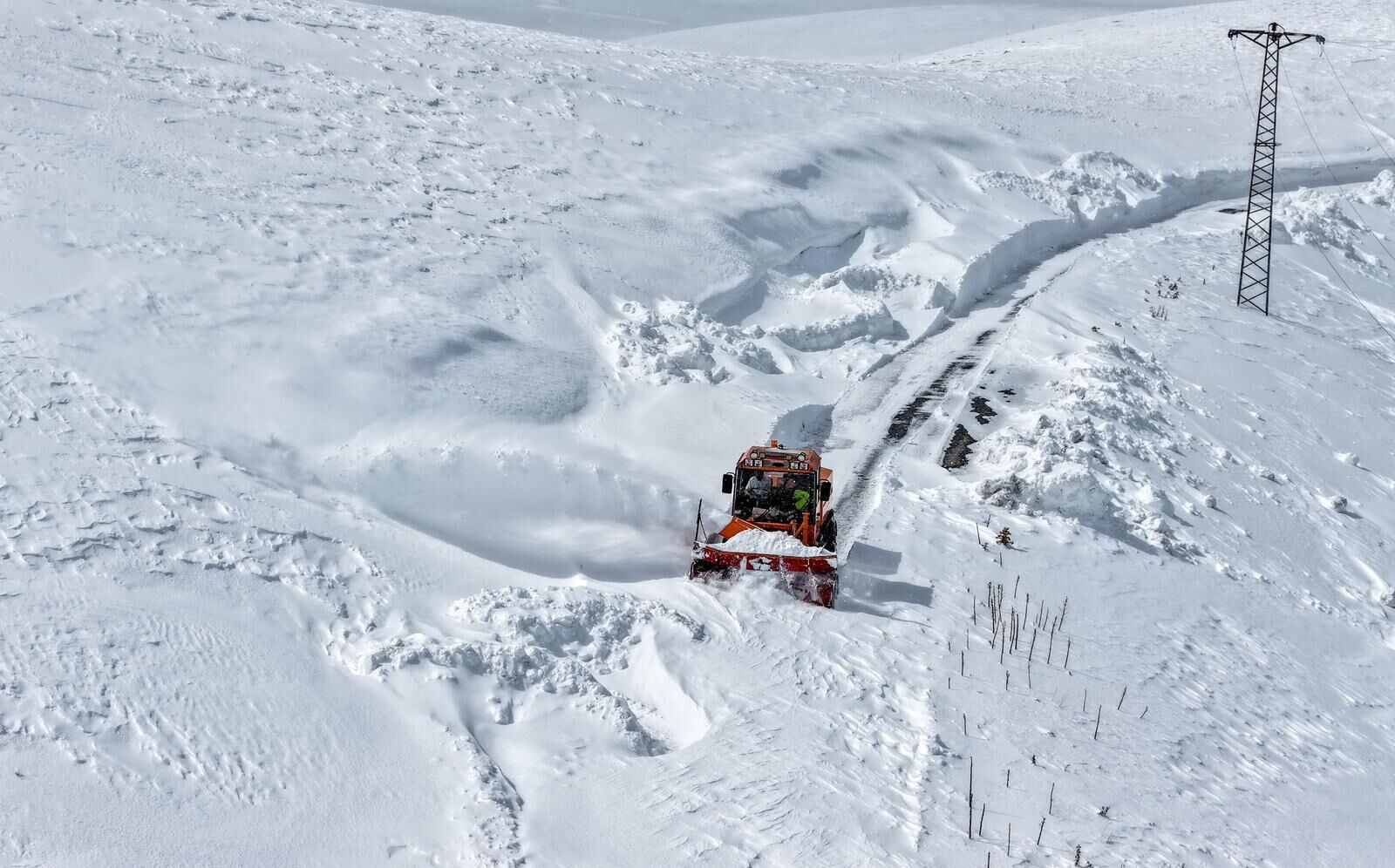 Van’da mart ayında kar mesaisi