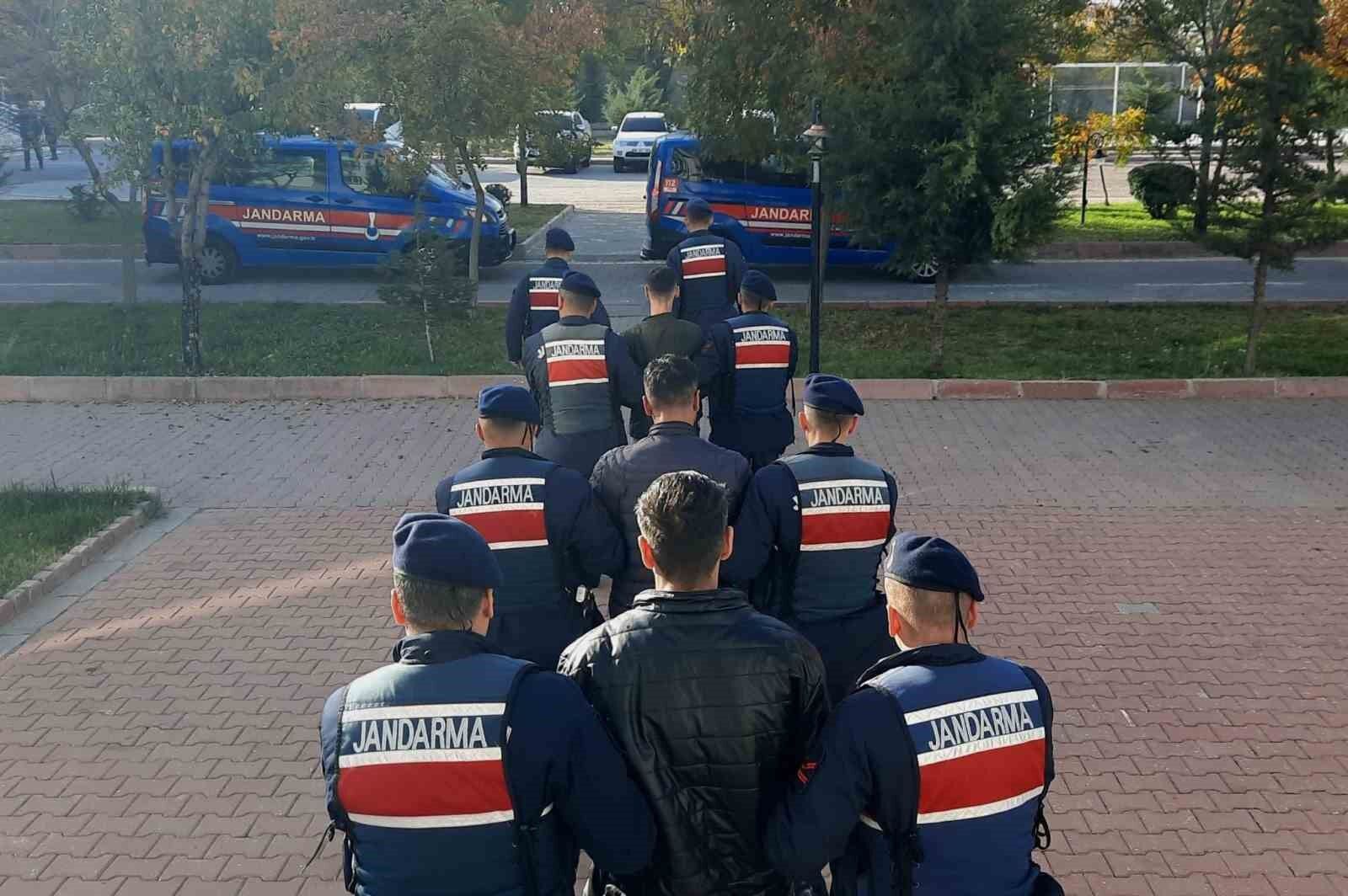 Van’da 4 milyar TL’lik vurgun yapan çete çökertildi!