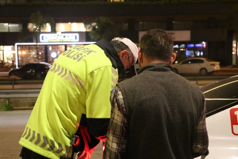 Direksiyon başında 5. kez alkollü yakalandı: 350 bin TL ceza kesildi
