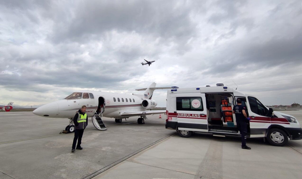 2 günlük bebeğin Van’dan İstanbul’a umut uçuşu!