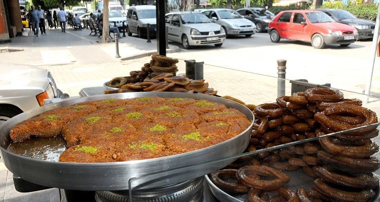 Van'da gıda güvenliği sokakta kaldı!