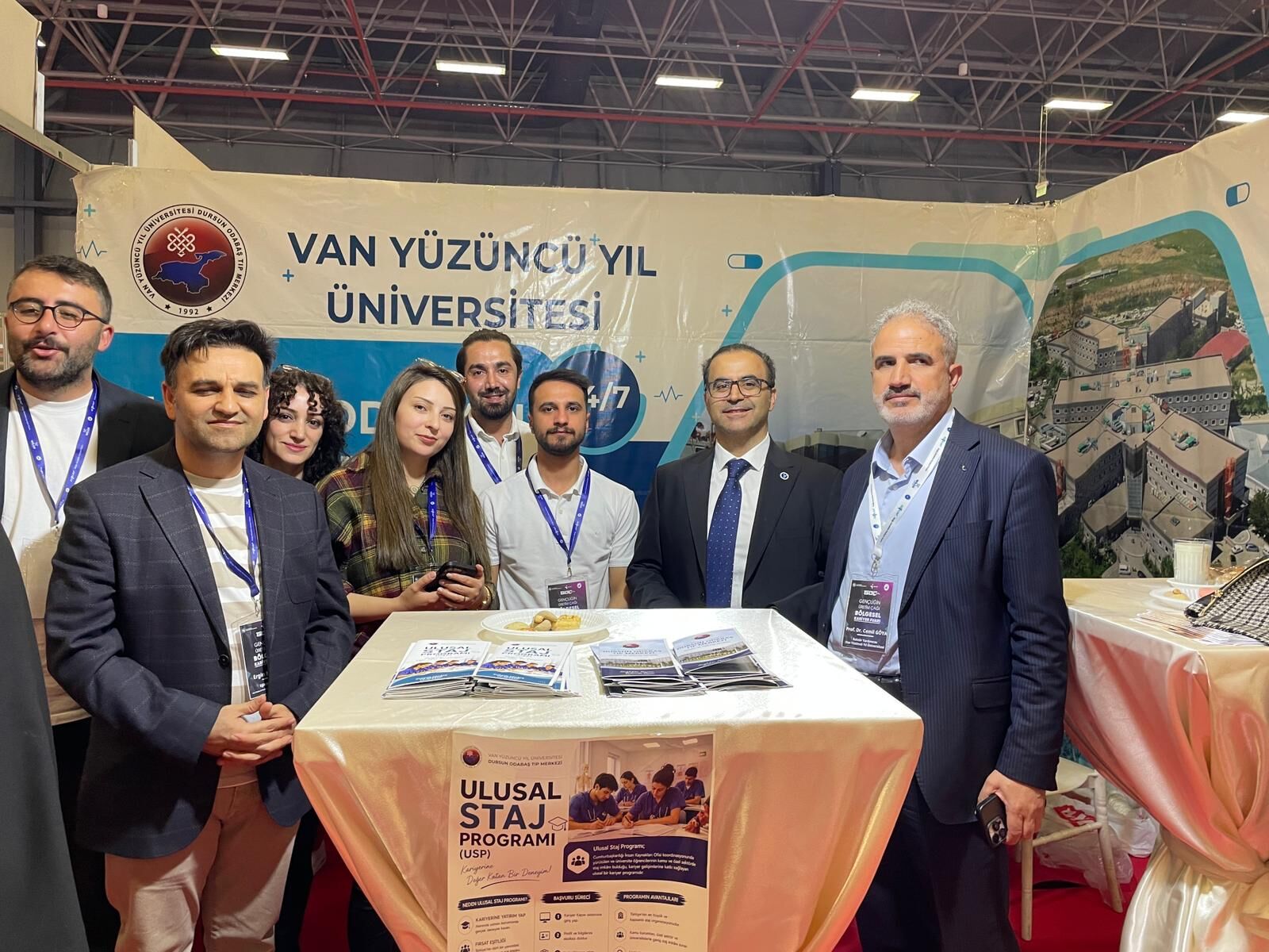 Prof. Dr. Kamuran Karaman, DAKAF’26 Standını ziyaret etti