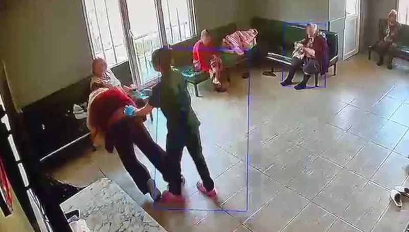 Beylikdüzü'nde yaşlı bakım merkezinde şiddet görüntüleri ortaya çıktı