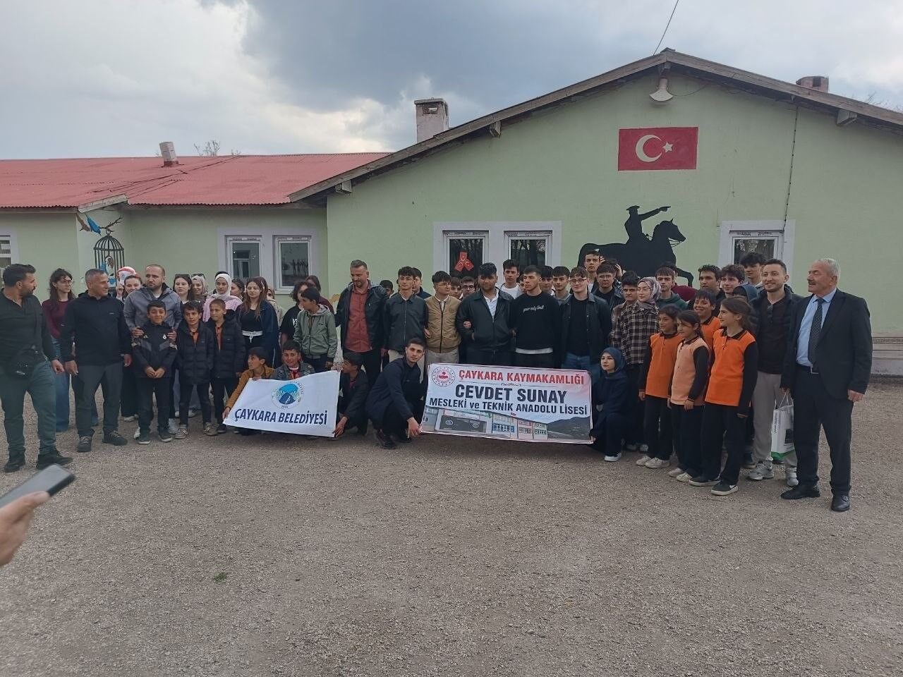 Trabzon'dan Van'a gönül köprüsü