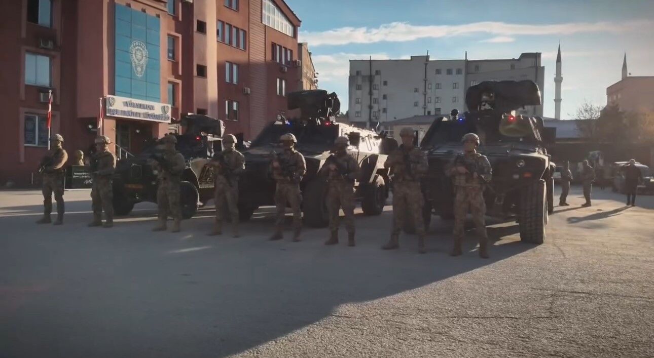Van ve Hakkari’de 6 milyar TL vurgun yapan çete çökertildi!
