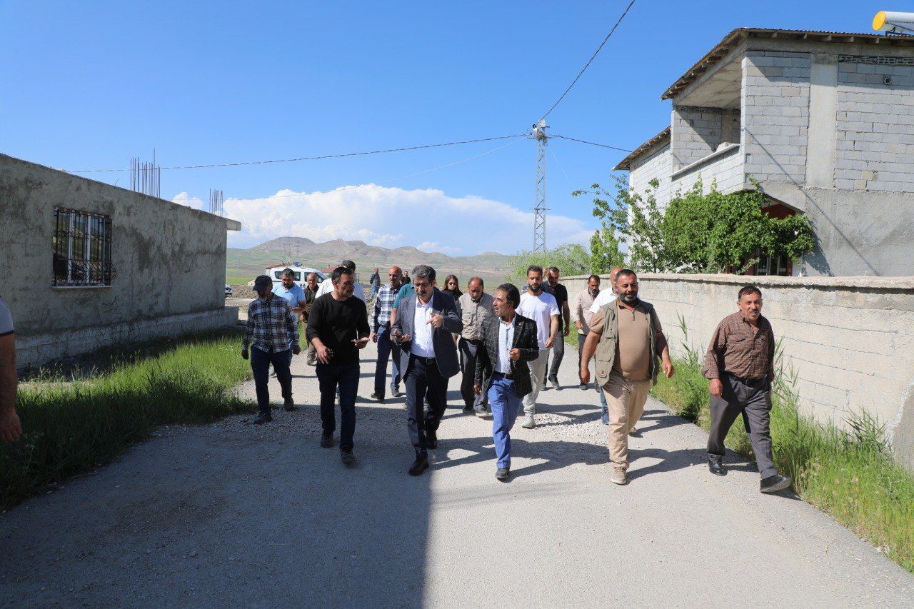 Eşbaşkan Keser, vatandaşlarla bir araya gelerek talep ve sorunlarını dinledi!