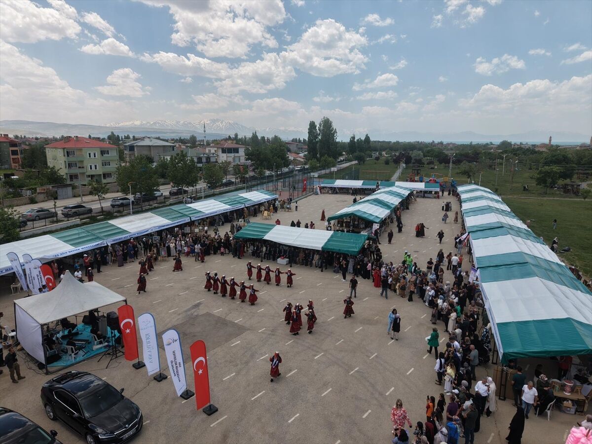 Vanlı kadınların el emeği ürünleri bu sergide!