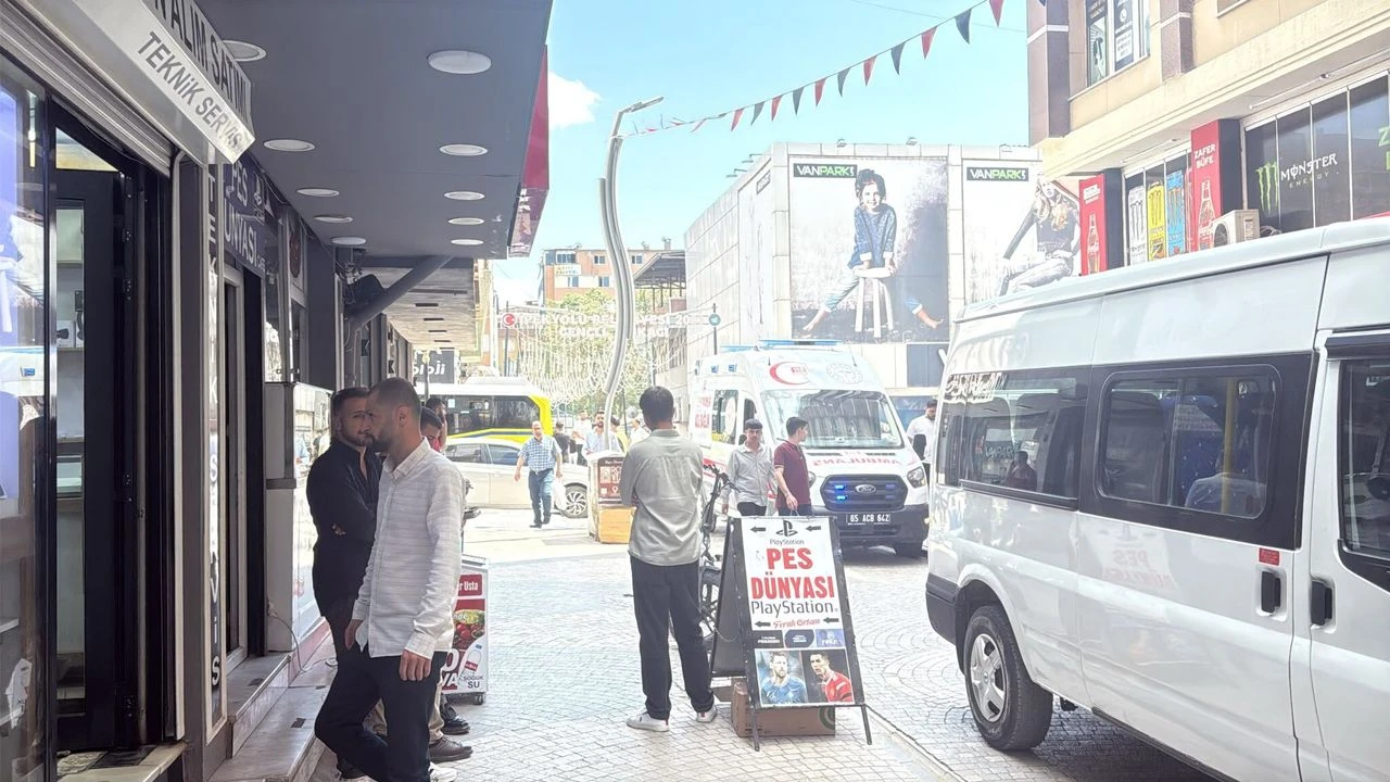 Van’da bir kişi otel odasında ölü bulundu!