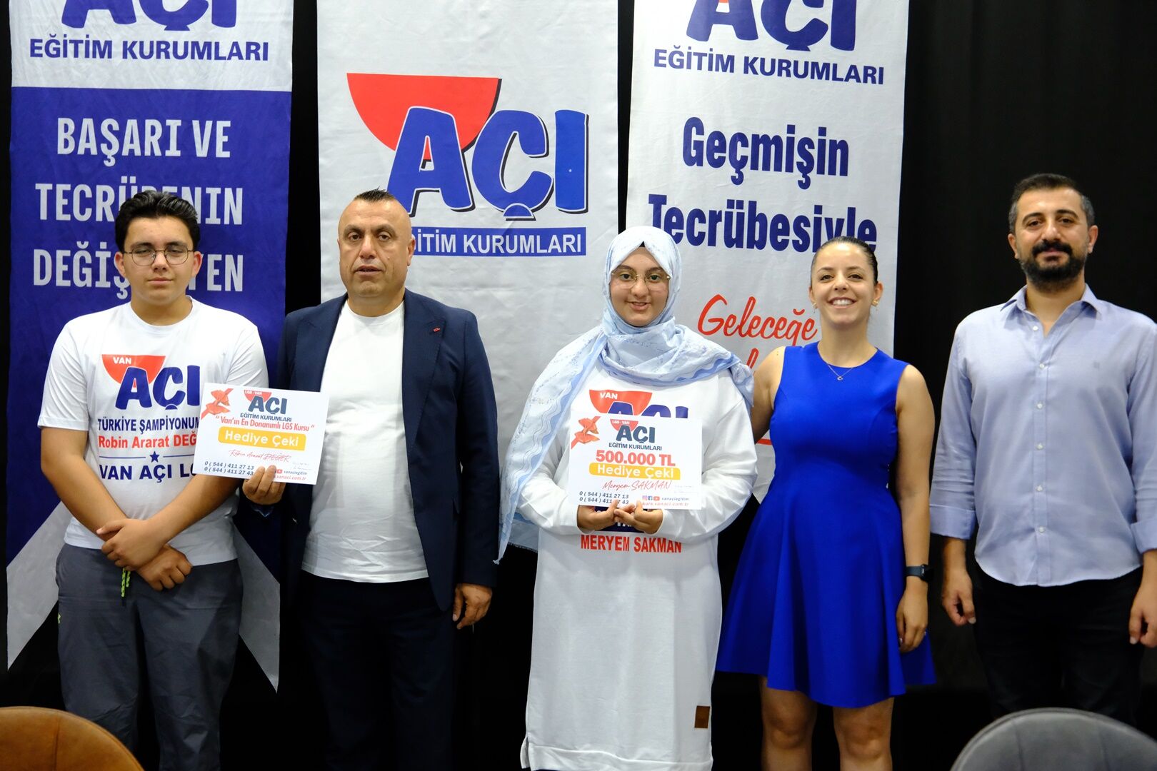LGS’de büyük başarı: Türkiye birincisi Van Açı Eğitim Kurumları’ndan