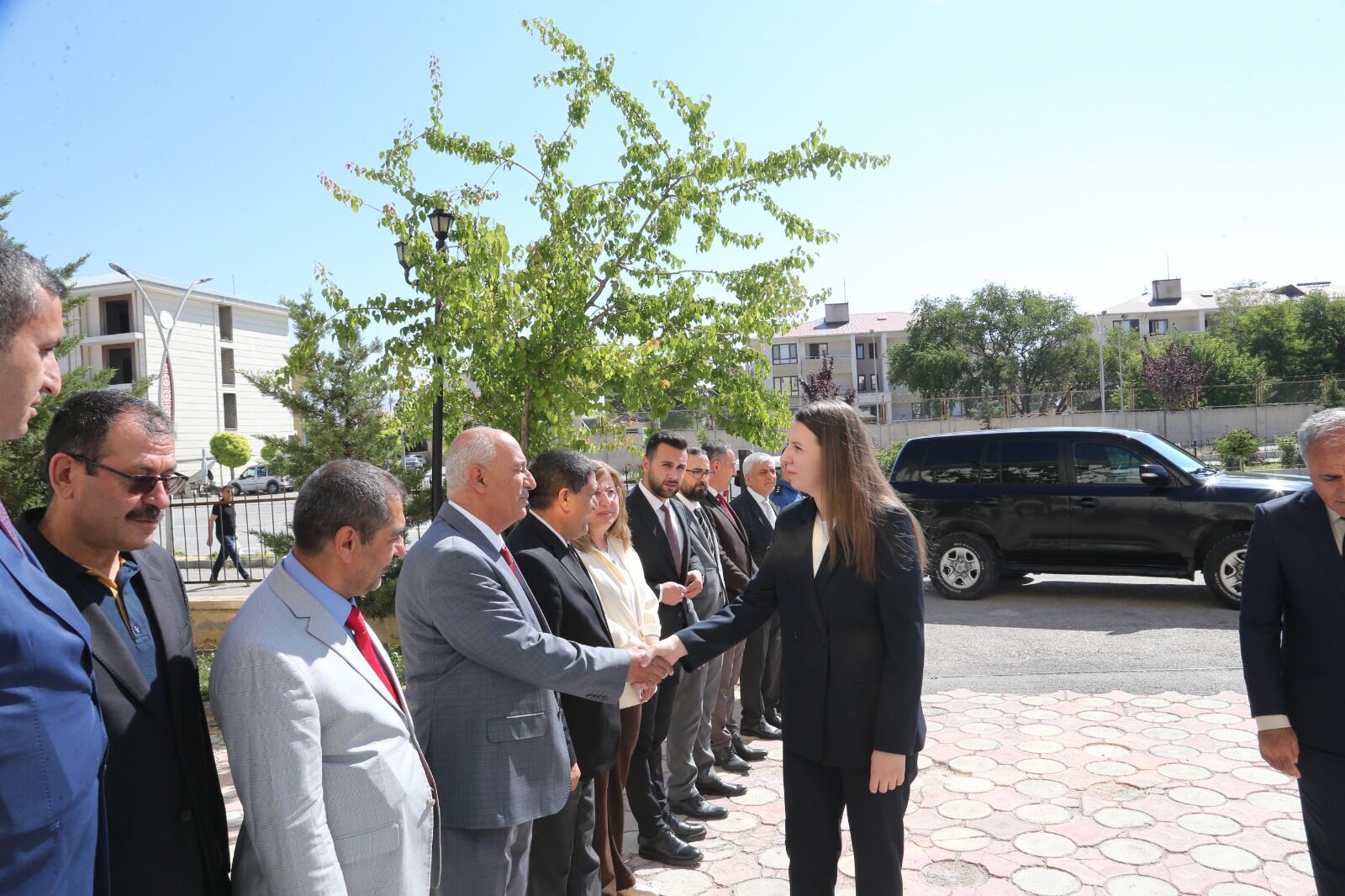 Van’ın o ilçesinde bir ilk: İlk kadın Kaymakam göreve başladı!