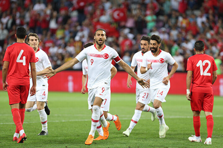 Vanspor’un rakibinden bomba transfer: Süper Lig'den yılın futbolcusunu transfer etti!
