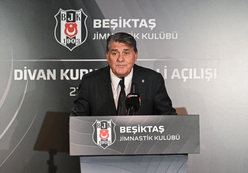 Beşiktaş Başkanı Adalı, Salah transferinin neden gerçekleşmediğini açıkladı!
