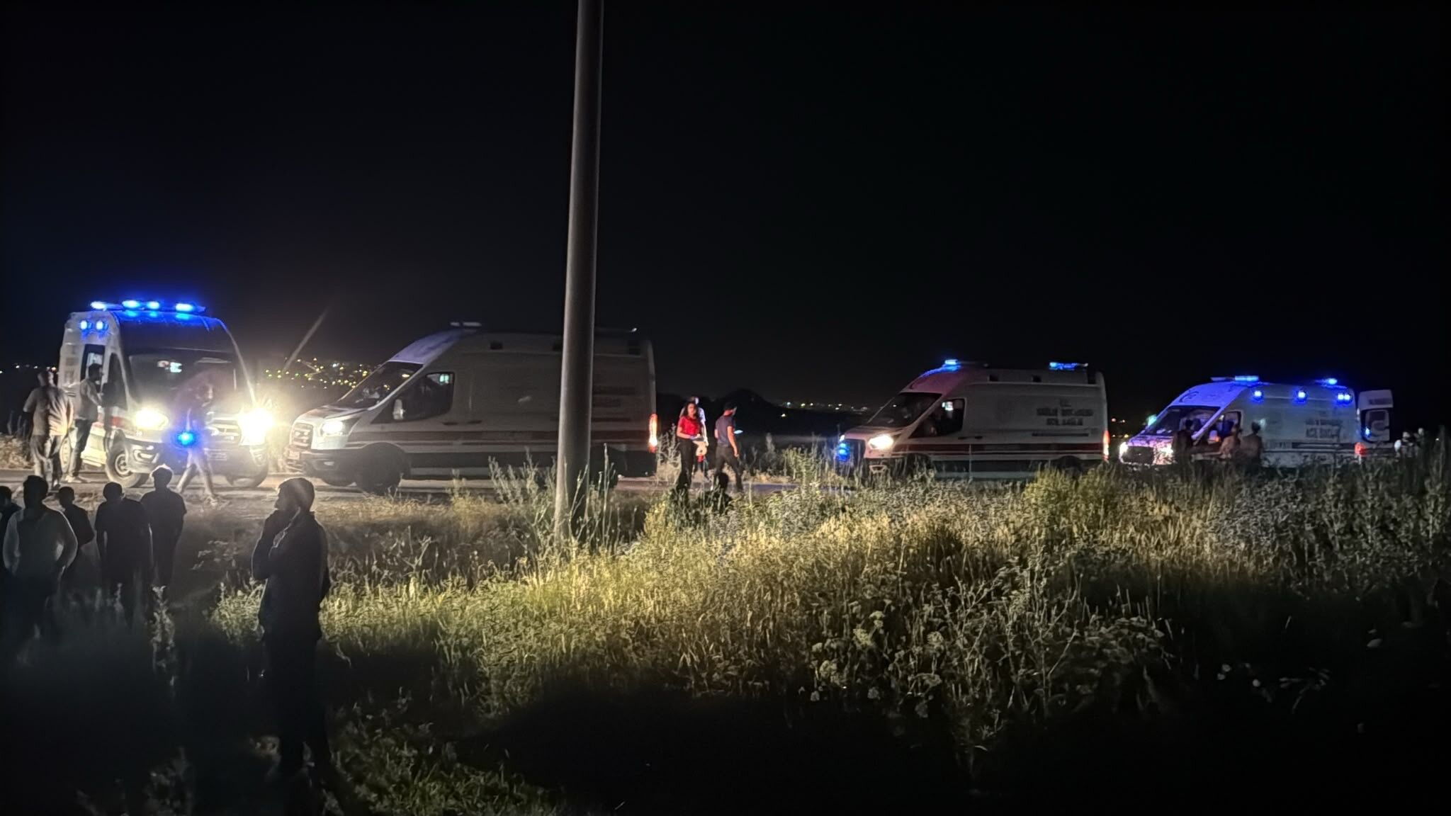 Yüksekova'da takla atan kamyonette can pazarı: Yaralılar var!