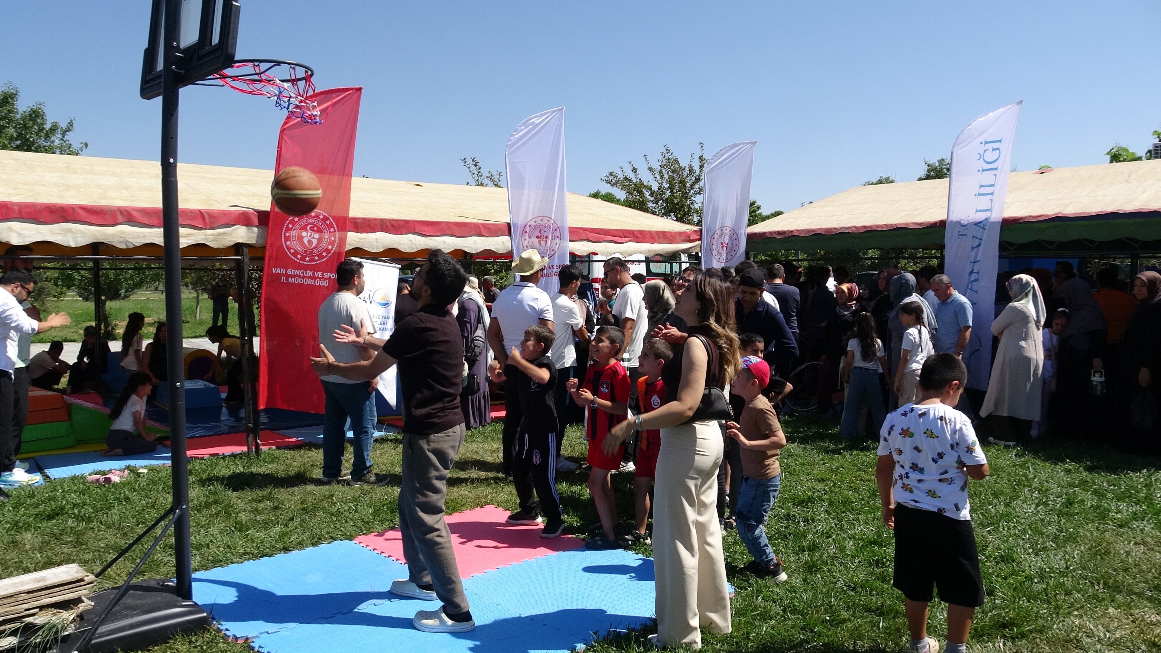 Van'da engelli bireyler için etkinlik düzenlendi!