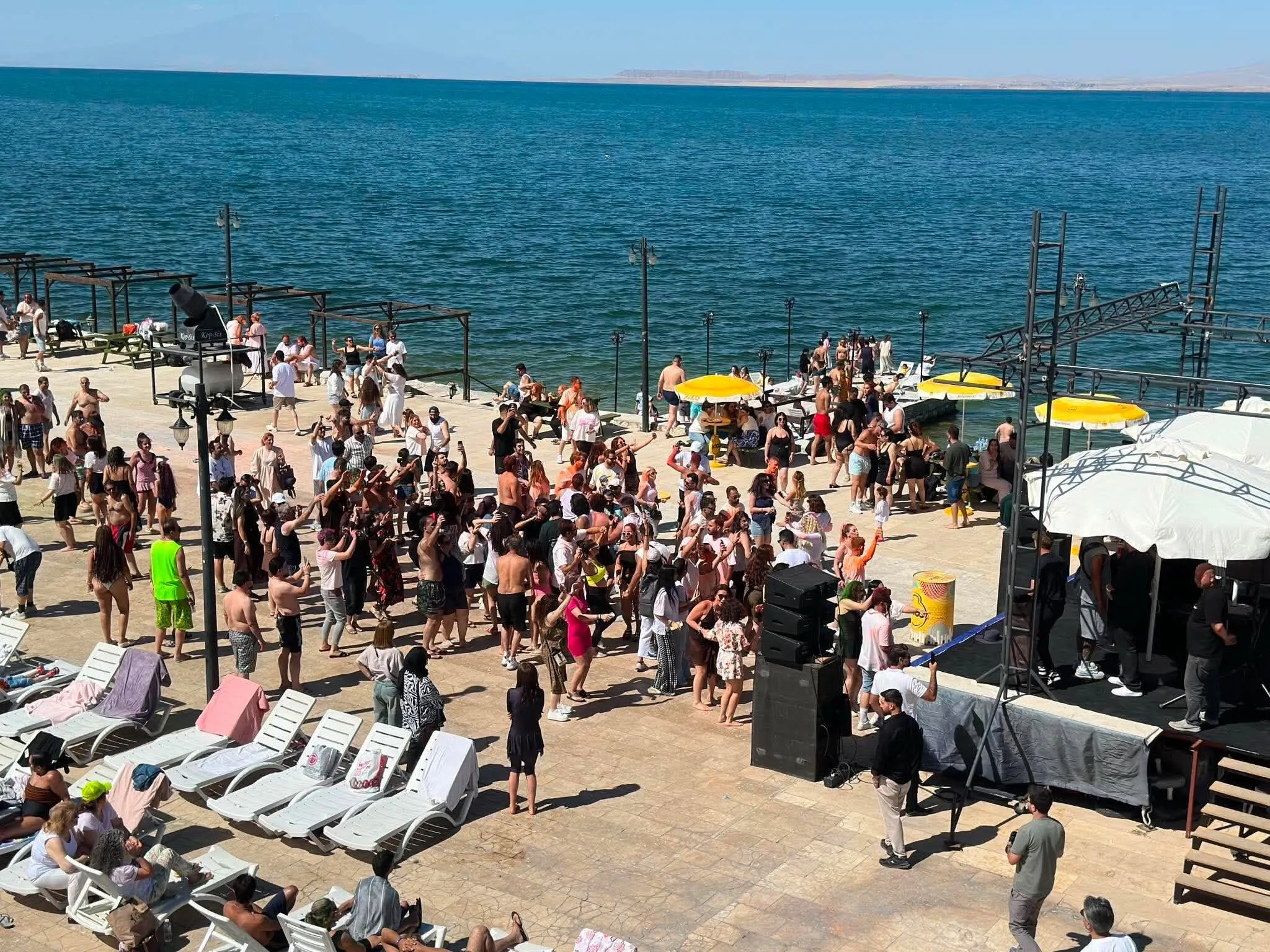 Van’a İranlı turist akını: 8 ayda 580 bin ziyaretçi