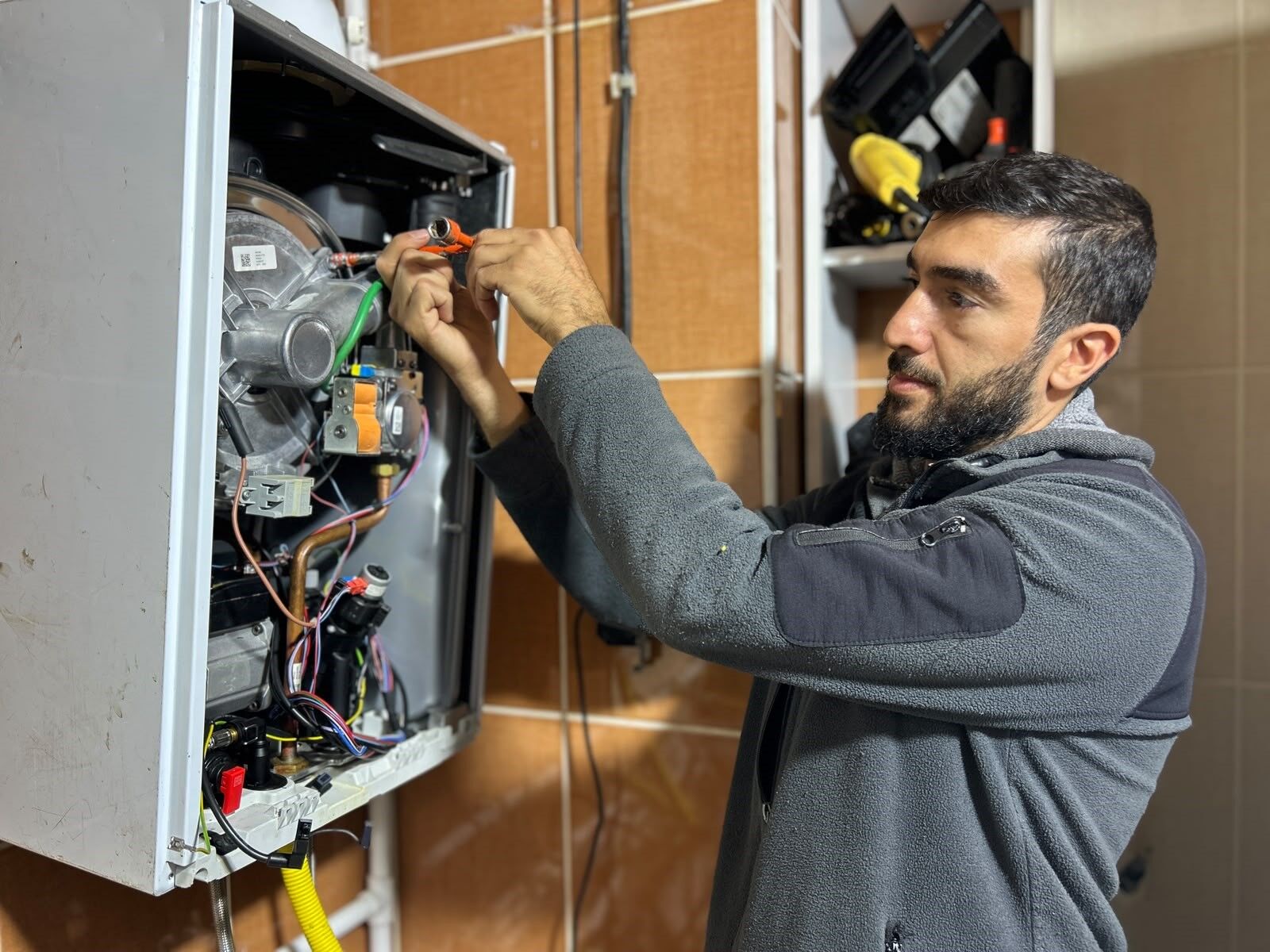 Van’da kombi ve petek temizliği başladı