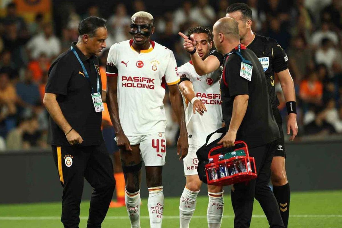 Sakatlanan Osimhen'den Galatasaray'a kötü haber