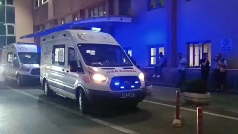 Alacak-verecek meselesi iki aile arasında silahlı kavgaya dönüştü: 2 ölü, 5 ağır yaralı!