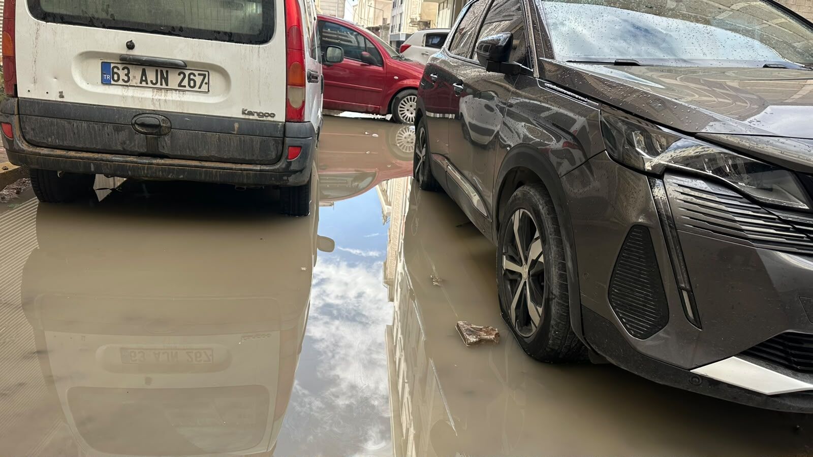 Van’da manzara yine değişmedi!